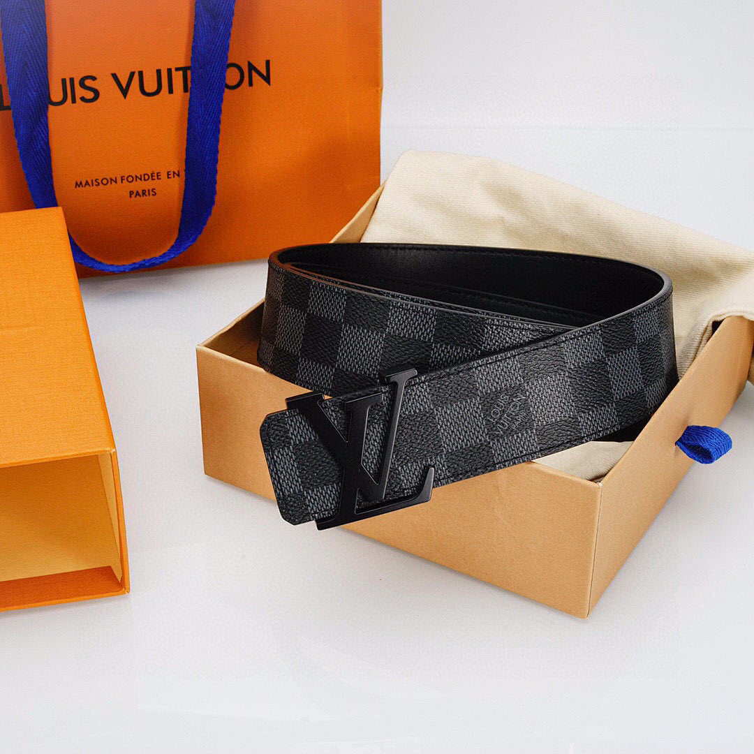 Black Lacquer Buckle Leather Belt - product view 1