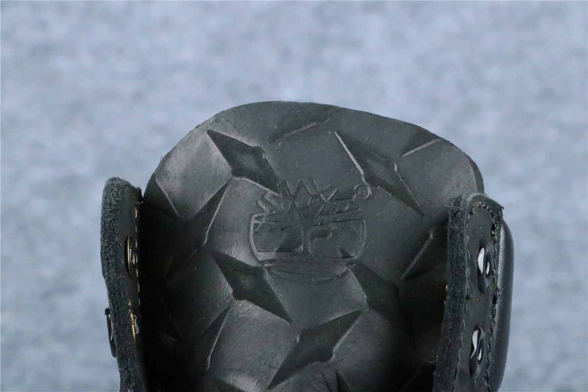 Supreme x Timberland 6 Inch Premium Waterproof Boot 'Embossed Diamond Plate - Black' - product view 9