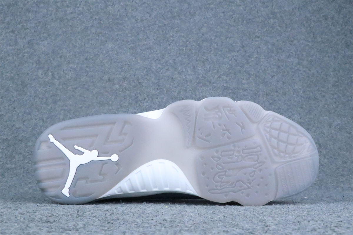 Air Jordan 9 Retro 'Cool Grey' 2025 Sneakers - product view 3