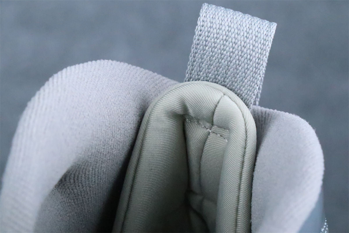Air Jordan 9 Retro 'Cool Grey' 2025 Sneakers - product view 10