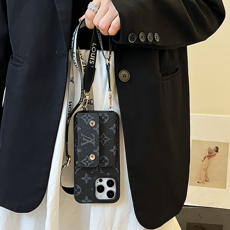 Card Bag Chain Black iPhone Case - product view 11