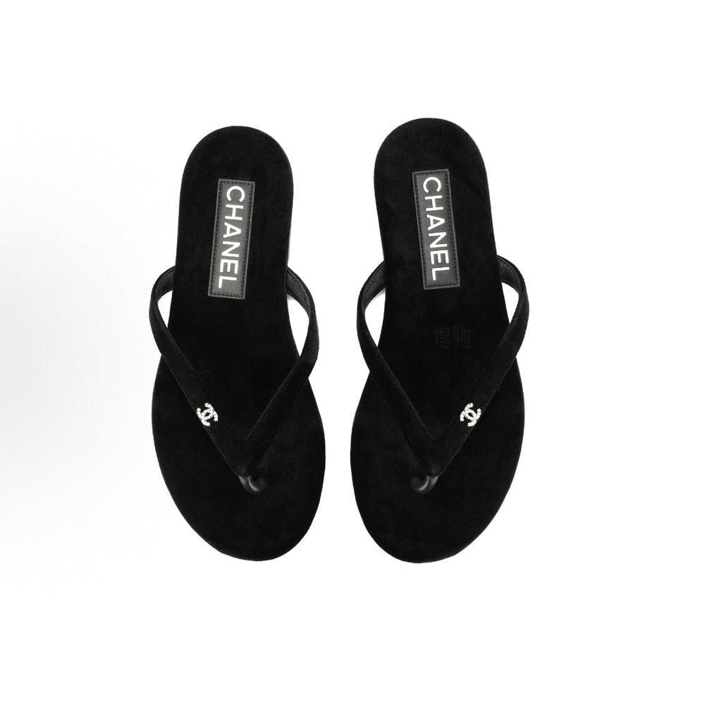 Chic & Comfy Flat Flip Flops - product view 1