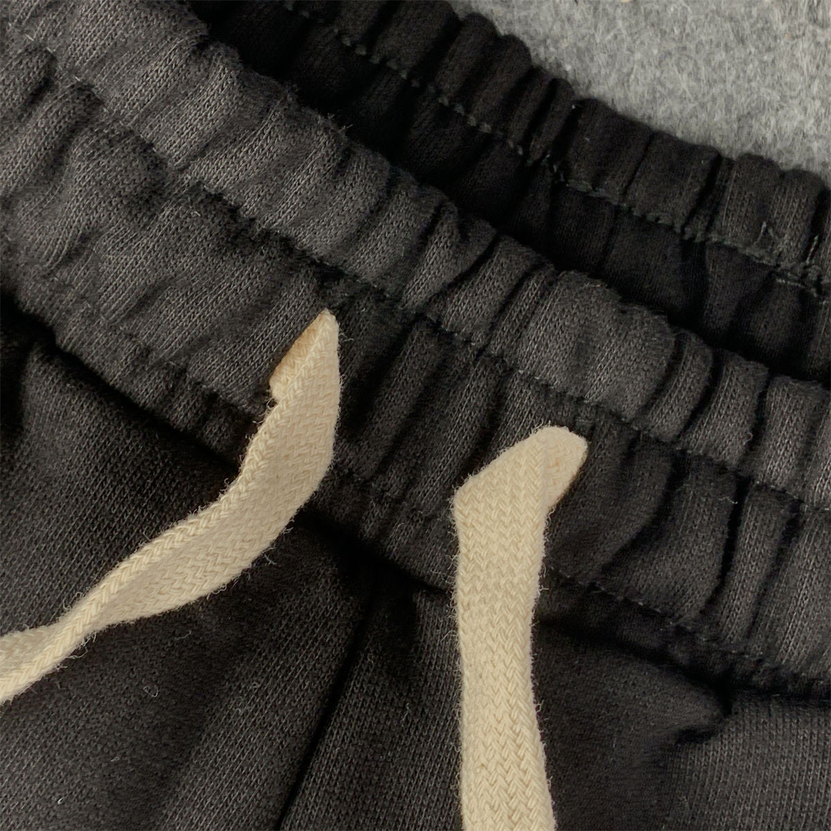 Denim Tears The Cotton Wreath Sweatpants Pants 'Black' - product view 3