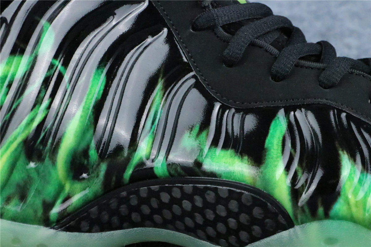 Nike Air Foamposite One Sneakers 'Paranorman' - product view 5