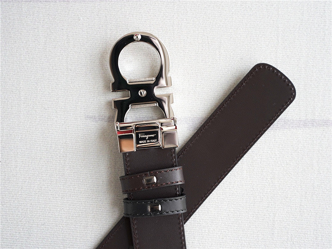 Classic Silver-Buckle Leather Belt - product view 5