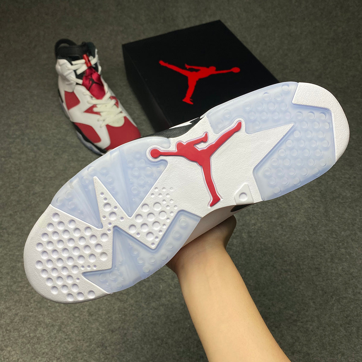 Air Jordan 6 Retro GS 'Carmine' 2021 Sneakers - product view 5