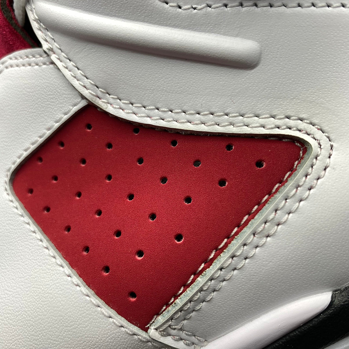 Air Jordan 6 Retro GS 'Carmine' 2021 Sneakers - product view 13