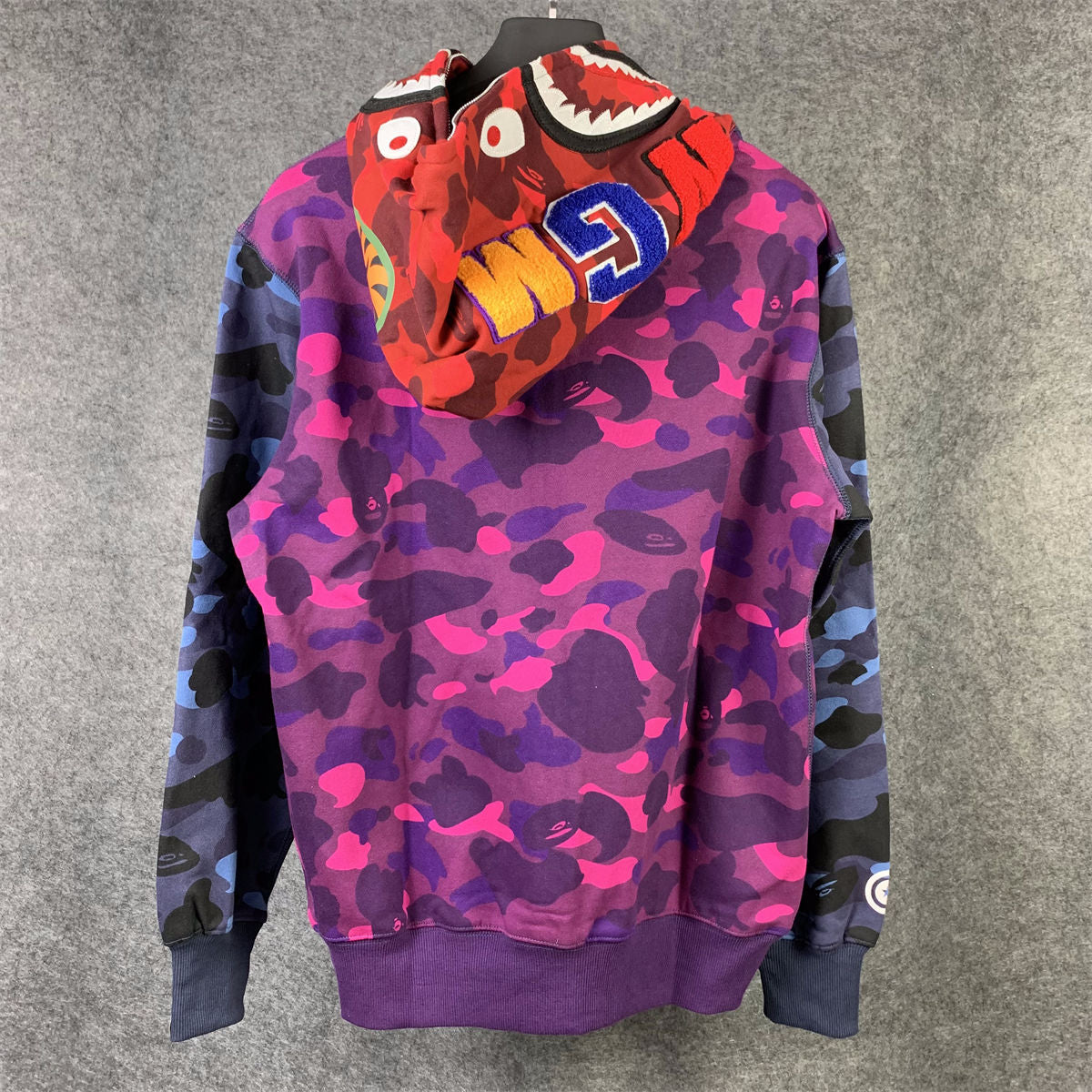 BAPE Color Camo Crazy Shark Full Zip Hoodie 'Multicolor' - product view 2
