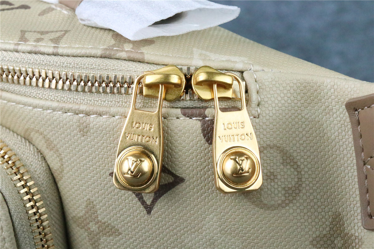 LV Rush Bumbag 'Sand Beige Monogram' - product view 5