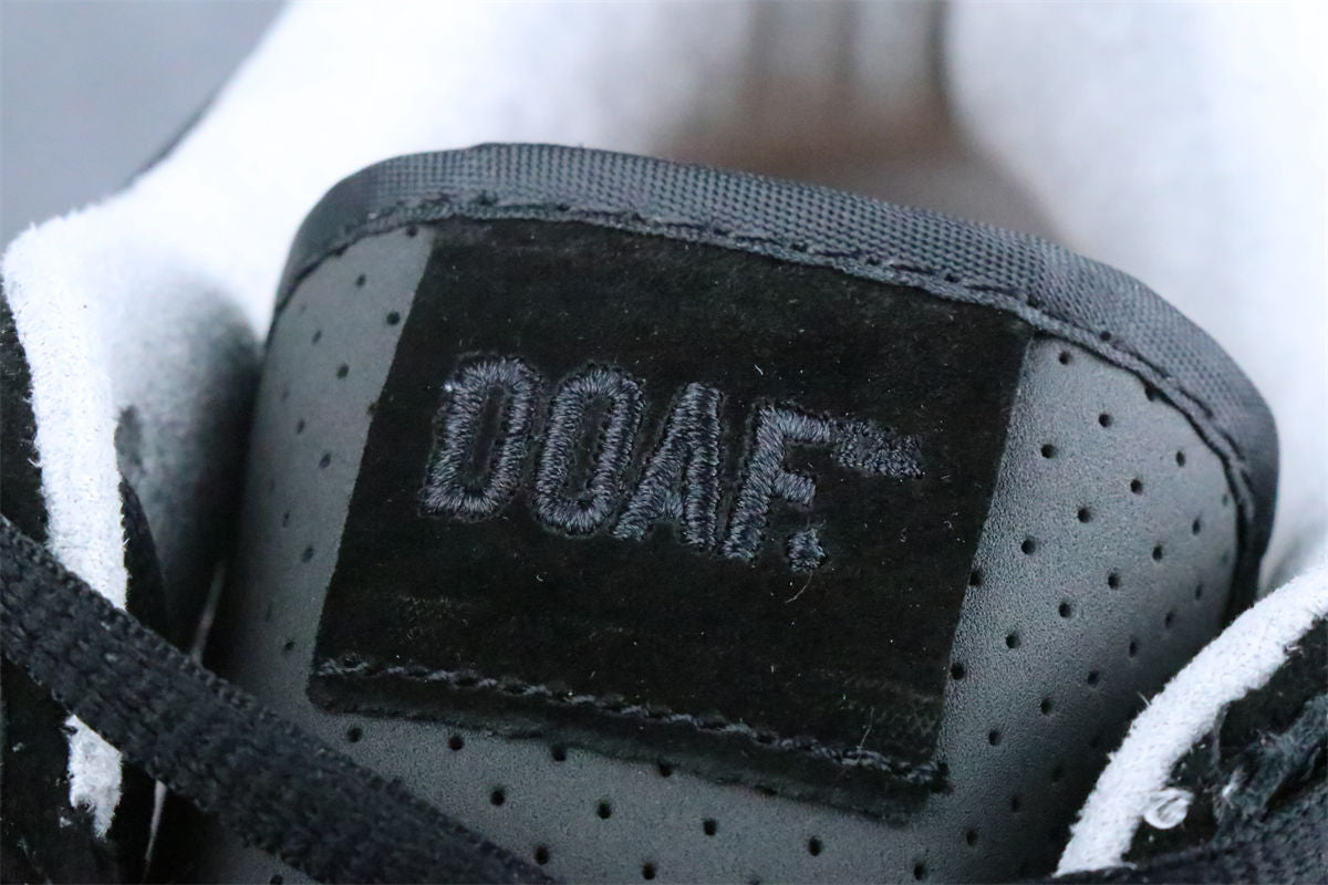 Nike Dunk Low 'What the Duck - University of Oregon Alternate' PE Sneakers - product view 9