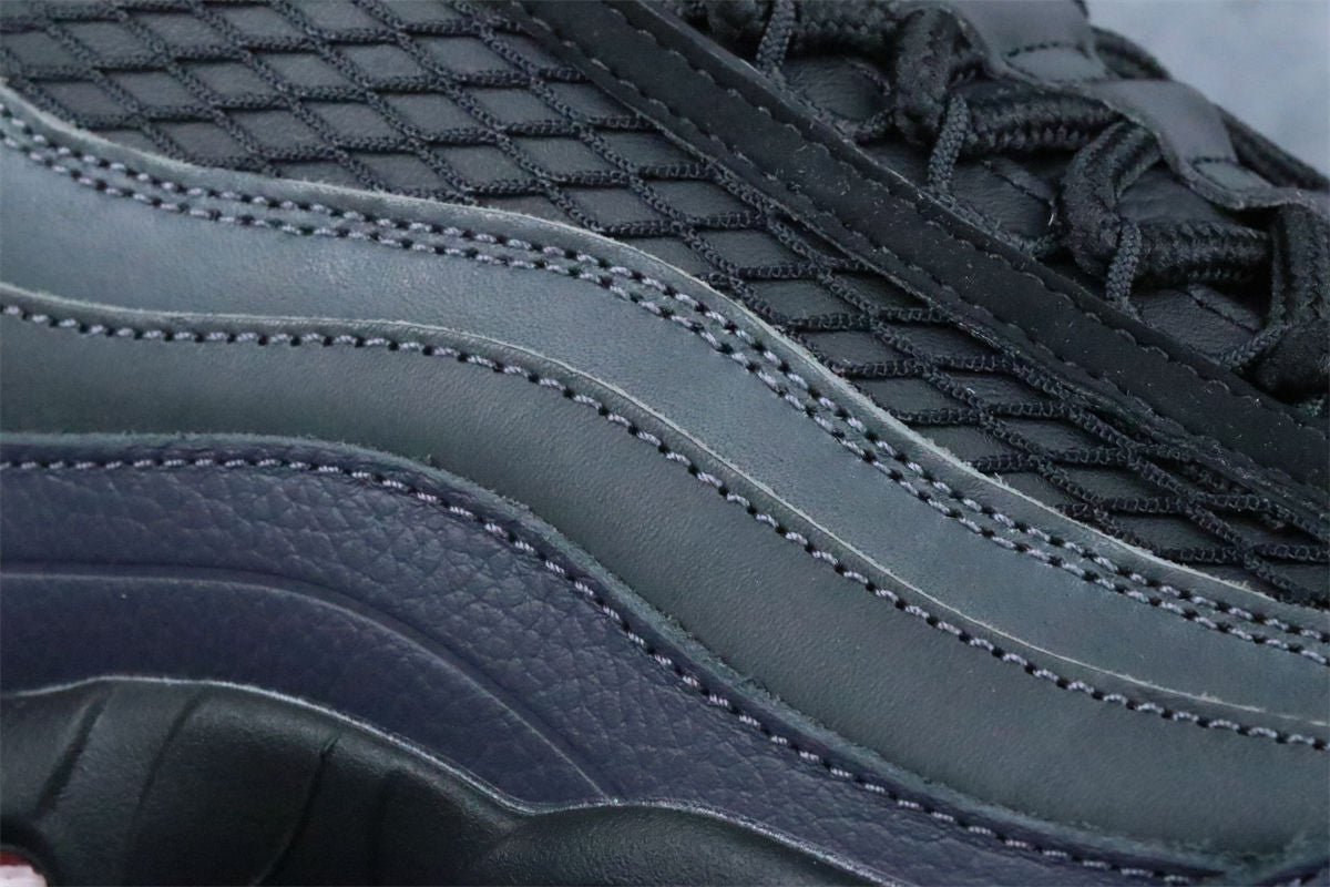 Corteiz x Nike Air Max 95 SP Sneakers 'Rules the World - Pink Beam' - product view 5