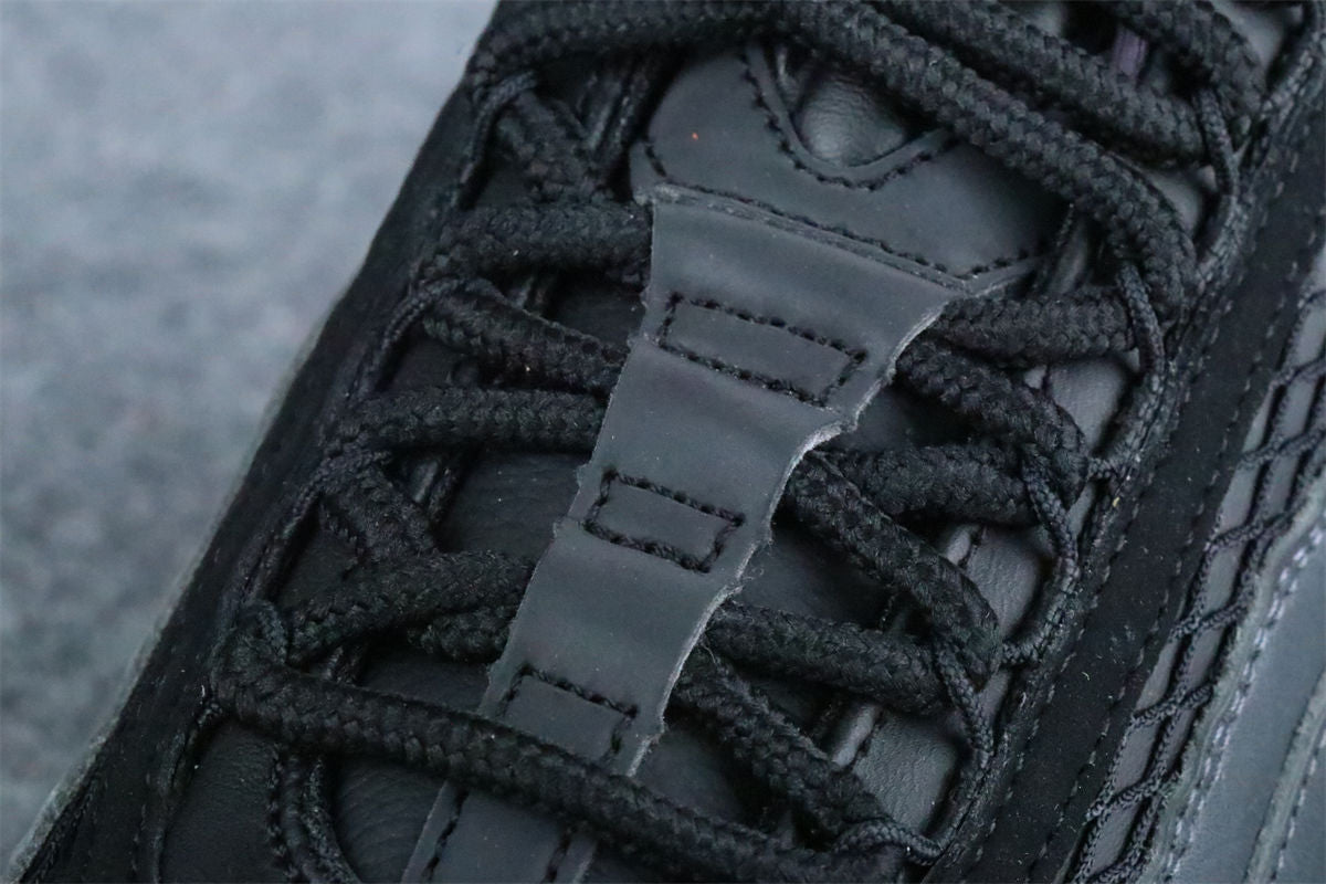 Corteiz x Nike Air Max 95 SP Sneakers 'Rules the World - Pink Beam' - product view 7