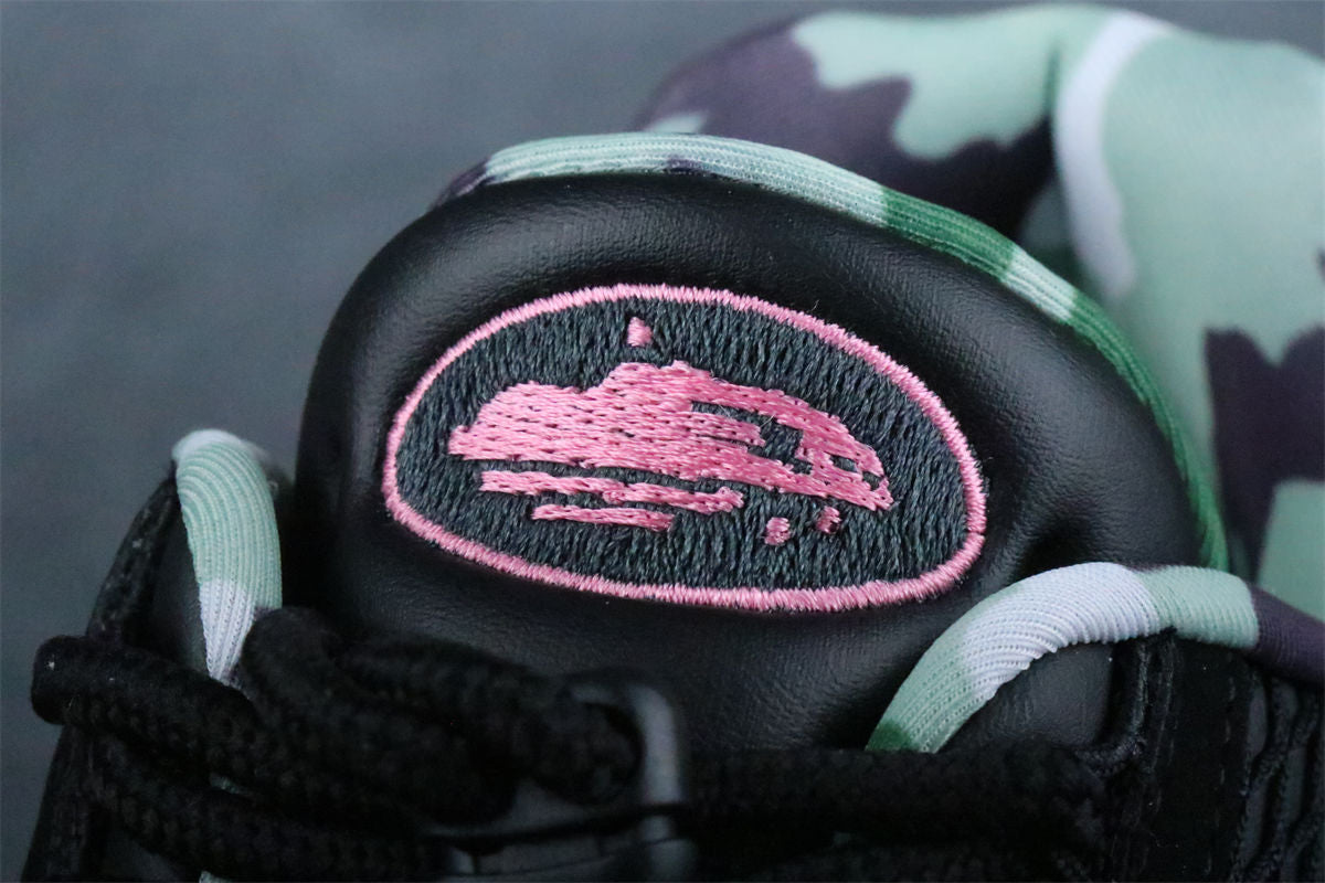 Corteiz x Nike Air Max 95 SP Sneakers 'Rules the World - Pink Beam' - product view 8