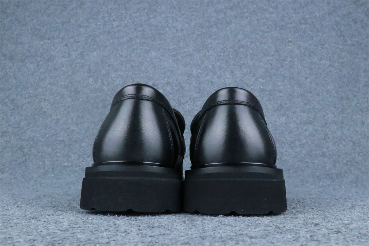 Salvatore Ferragamo Gancini Lug Sole Loafer 'Black' - product view 10
