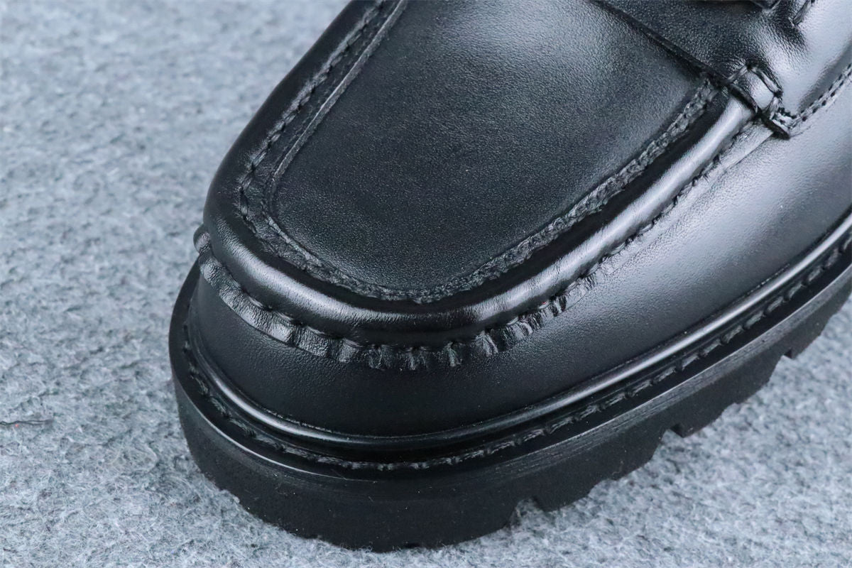 Salvatore Ferragamo Gancini Lug Sole Loafer 'Black' - product view 4