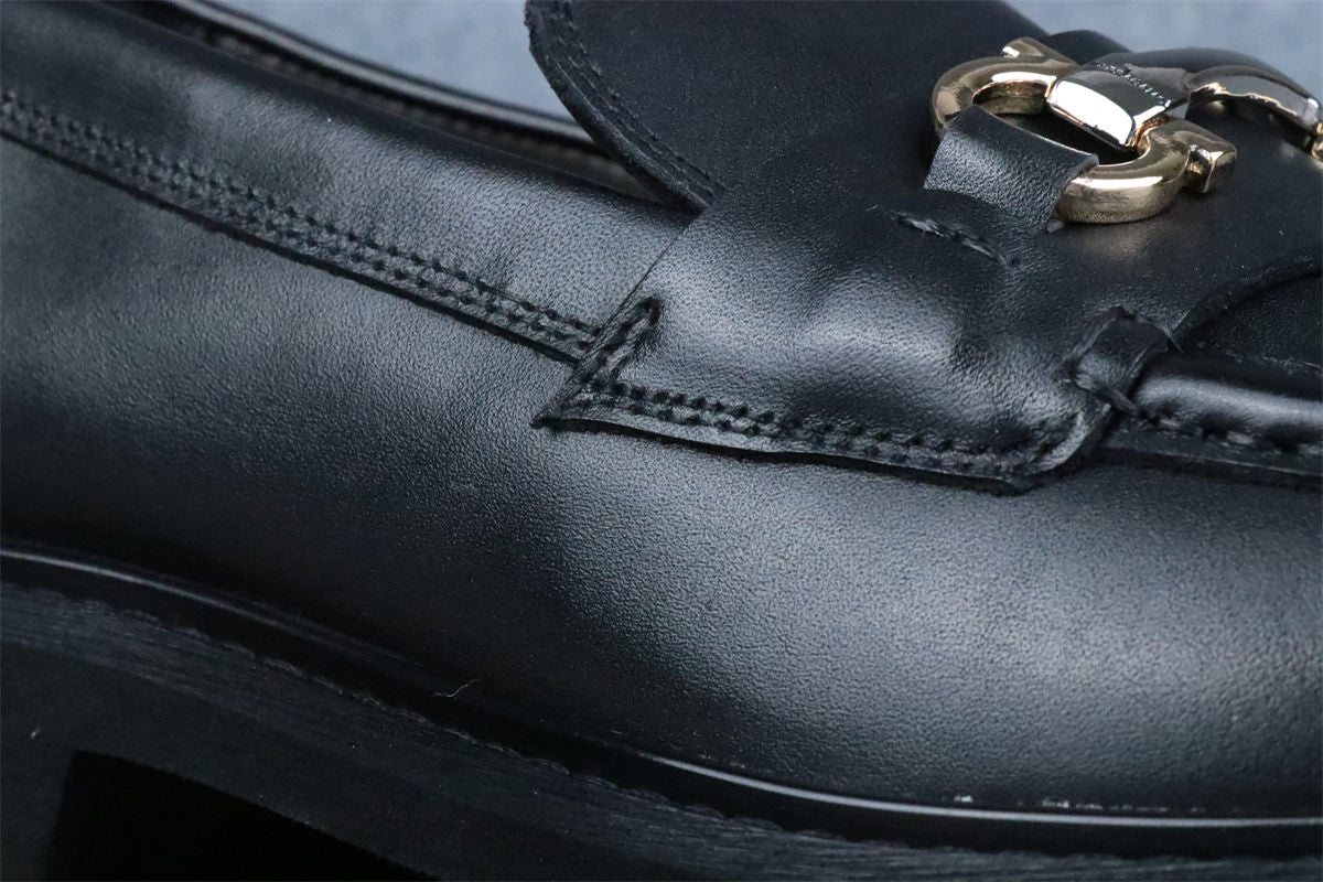 Salvatore Ferragamo Gancini Lug Sole Loafer 'Black' - product view 5