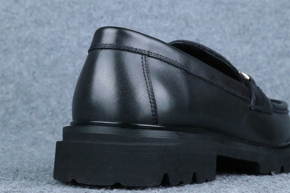 Salvatore Ferragamo Gancini Lug Sole Loafer 'Black' - product view 6
