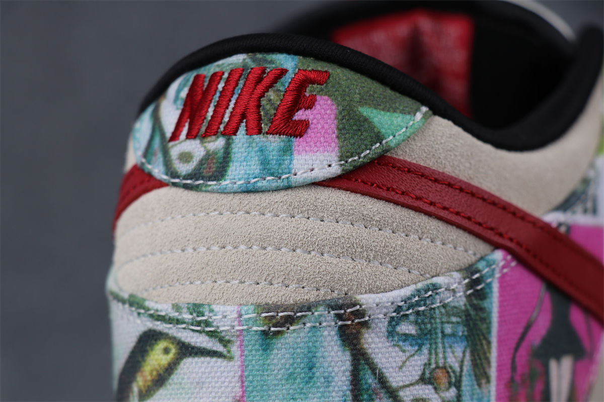 Nike Dunk Low Pro SB Sneakers 'Paris' - product view 6