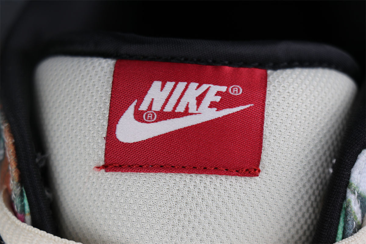 Nike Dunk Low Pro SB Sneakers 'Paris' - product view 8