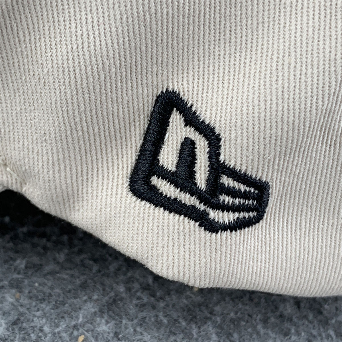 Saint Laurent x New Era Cassandre Cap 'Canvas' - product view 8