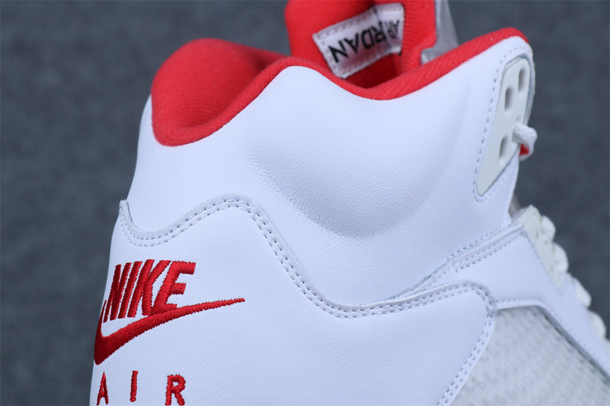Air Jordan 5 Retro 'White Fire Red' 2020 Sneakers - product view 6