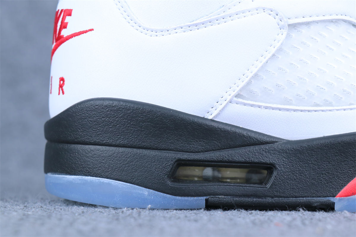 Air Jordan 5 Retro 'White Fire Red' 2020 Sneakers - product view 7