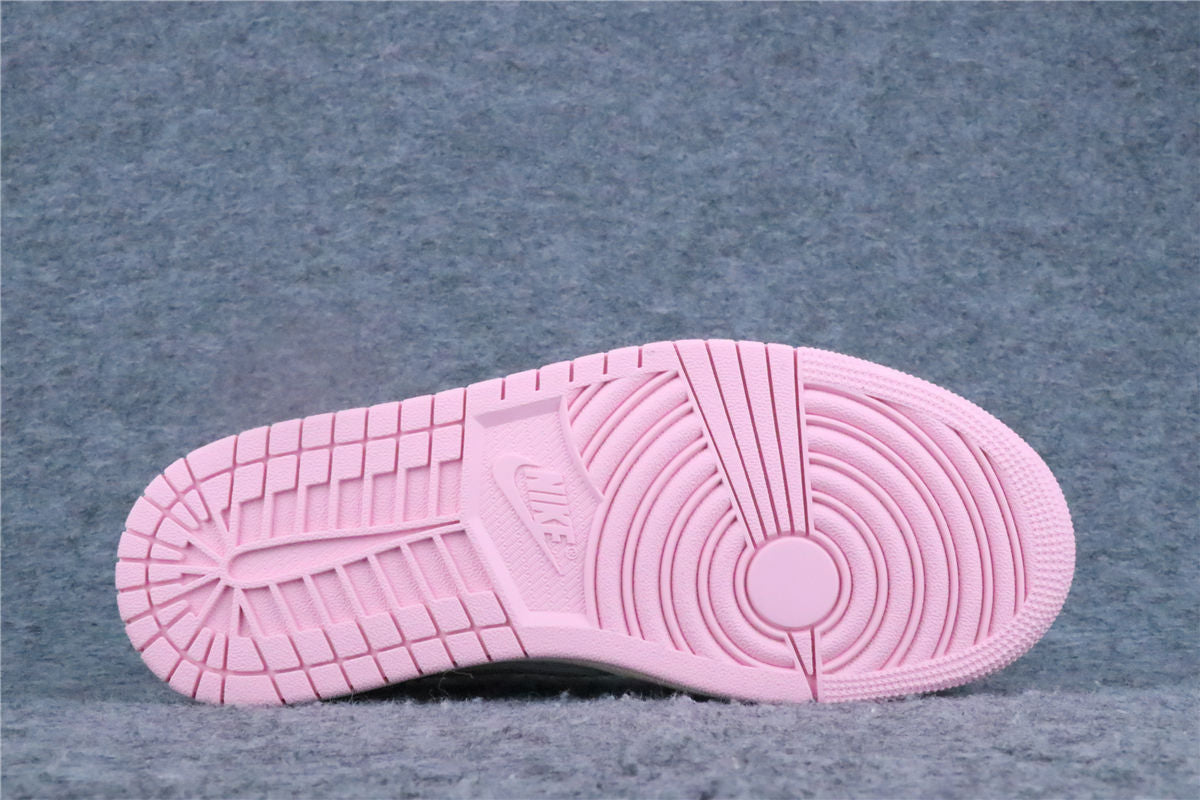 Travis Scott x Air Jordan 1 Retro Low OG Sneakers 'Shy Pink' - product view 3