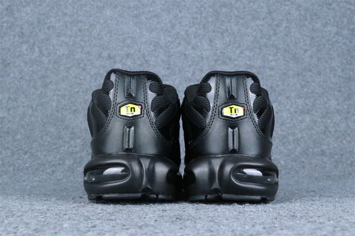 Nike Air Max Plus Sneakers 'Triple Black' - product view 11
