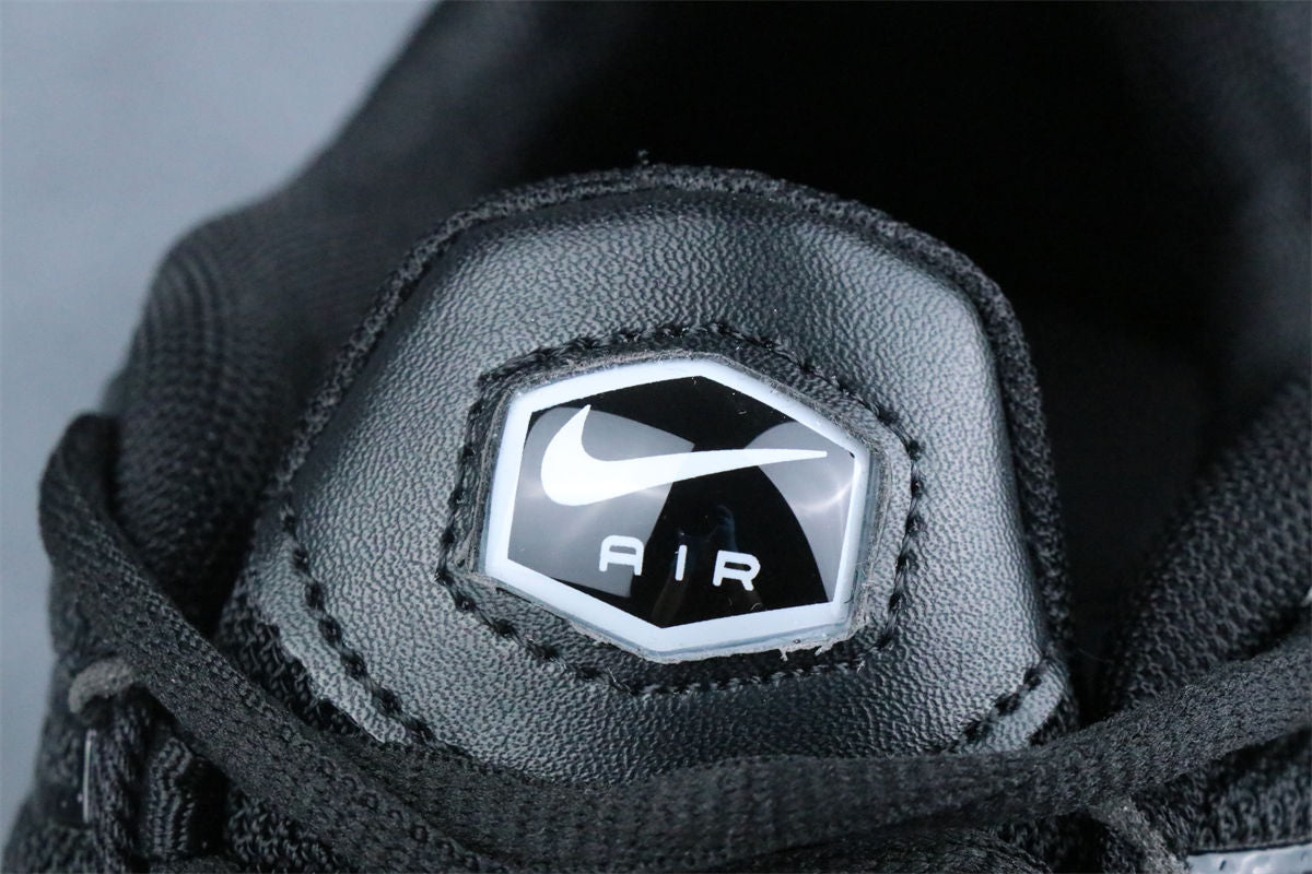 Nike Air Max Plus Sneakers 'Triple Black' - product view 8