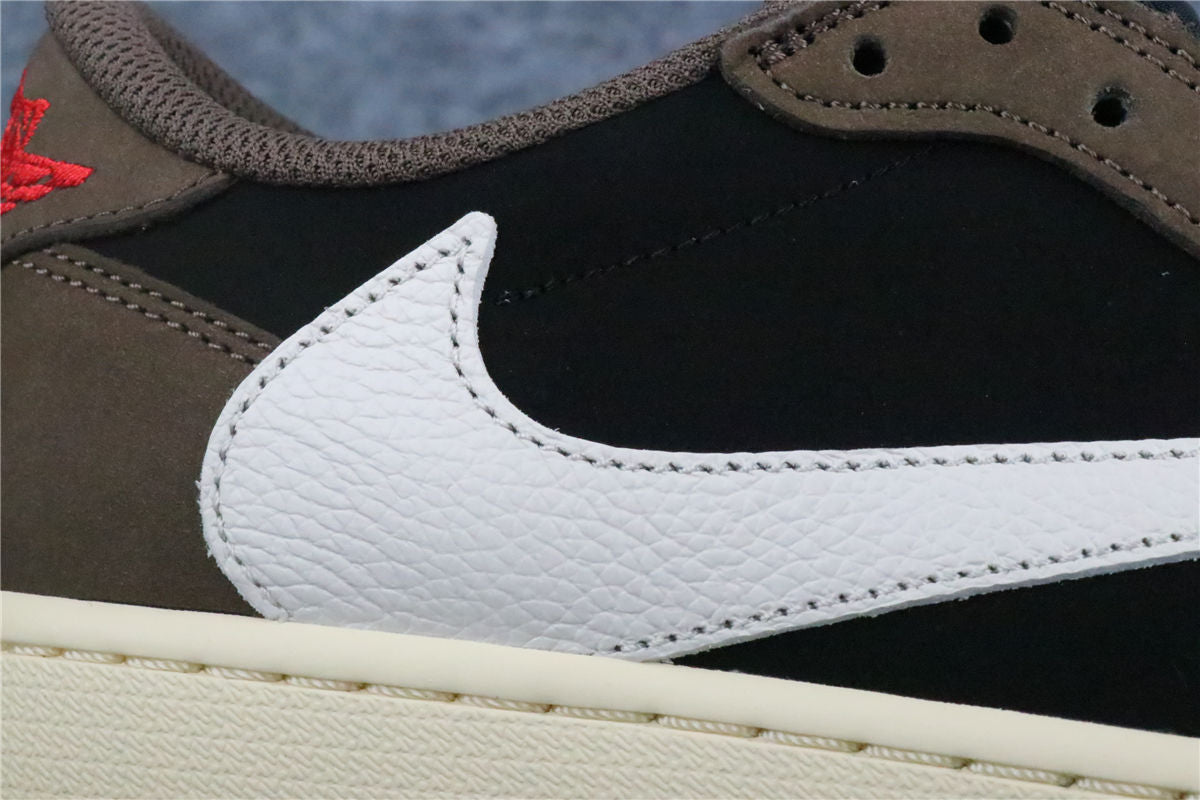 Travis Scott x Air Jordan 1 Low Sneakers 'Mocha' - product view 5