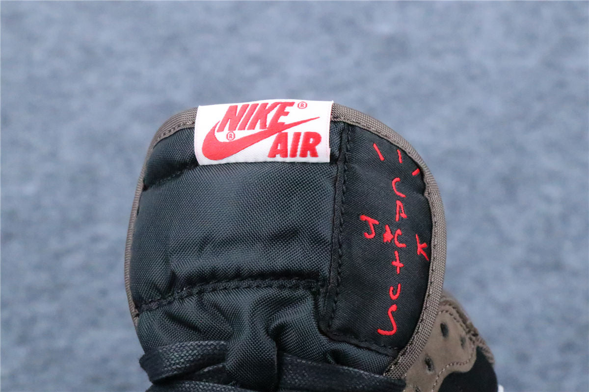 Travis Scott x Air Jordan 1 Low Sneakers 'Mocha' - product view 8