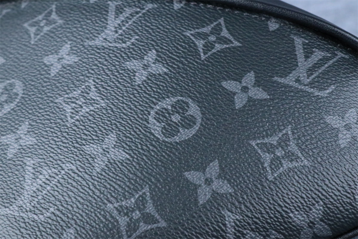 LV Discovery Bumbag Pm 'Black Monogram Eclipse Canvas' - product view 4