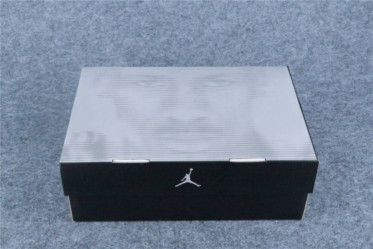 Air Jordan 5 Retro 'Black Carolina / UNC' 2026 Sneakers - product view 17
