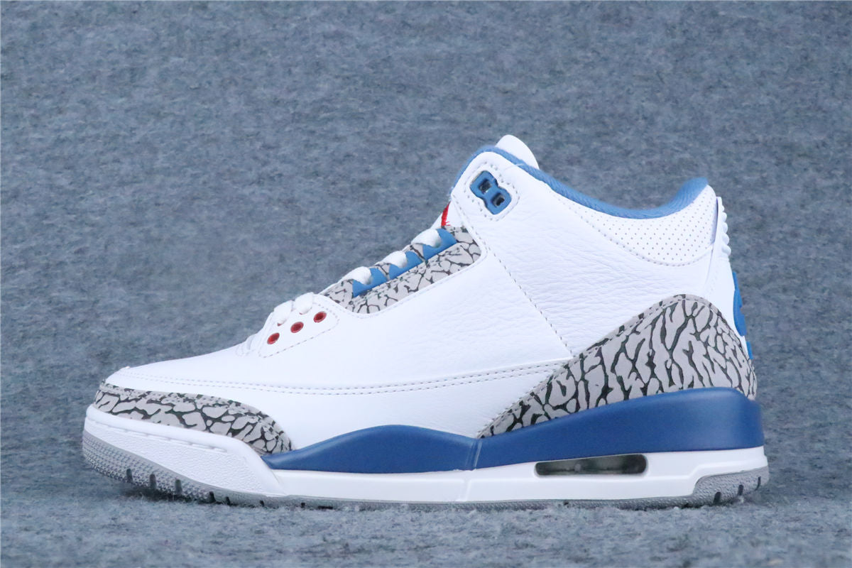 Air Jordan 3 Retro OG 'True Blue' 2026 Sneakers - product view 3