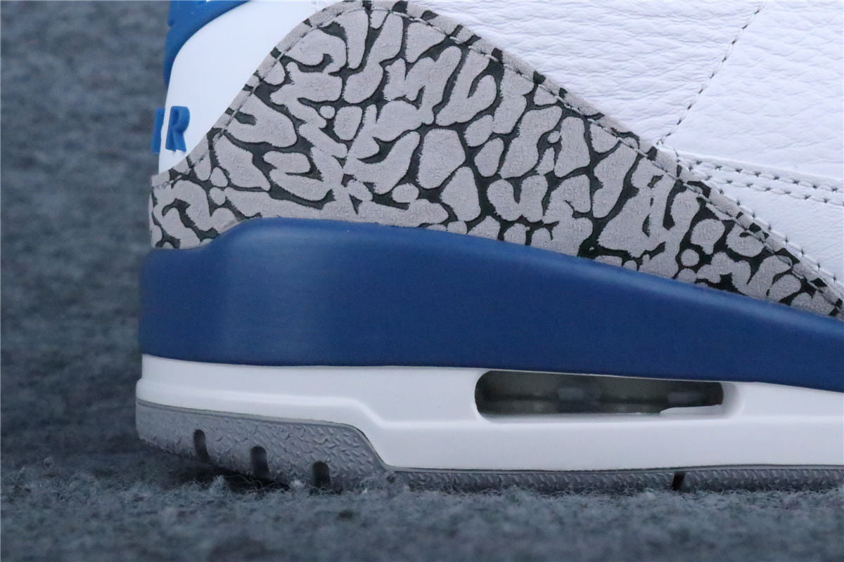 Air Jordan 3 Retro OG 'True Blue' 2026 Sneakers - product view 9