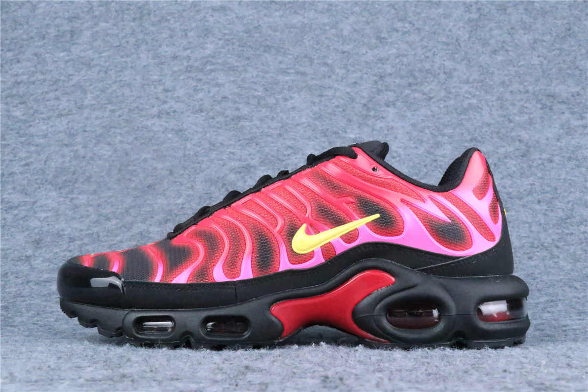 Supreme x Nike Air Max Plus TN Sneakers 'University Red' - product view 1