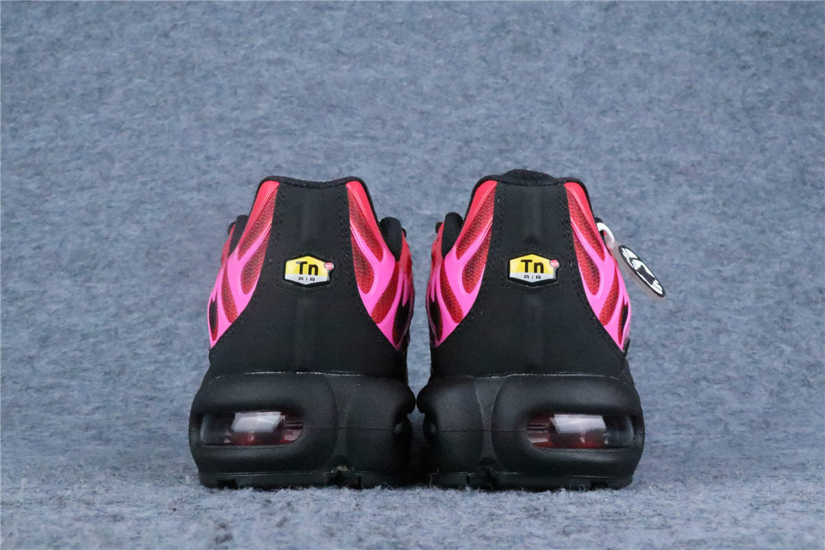Supreme x Nike Air Max Plus TN Sneakers 'University Red' - product view 11
