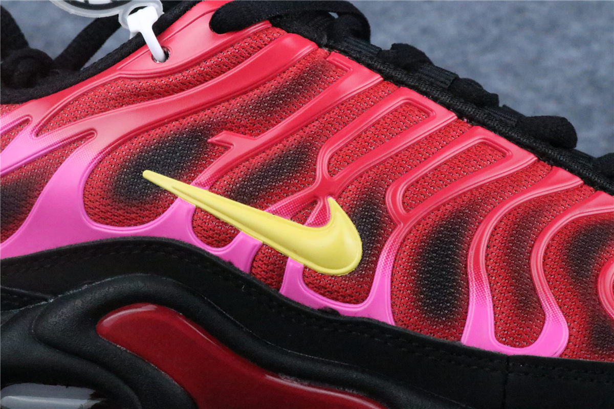 Supreme x Nike Air Max Plus TN Sneakers 'University Red' - product view 5