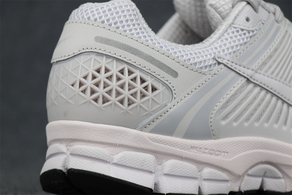 Nike Air Zoom Vomero 5 'Vast Grey' 2019 Sneakers - product view 6