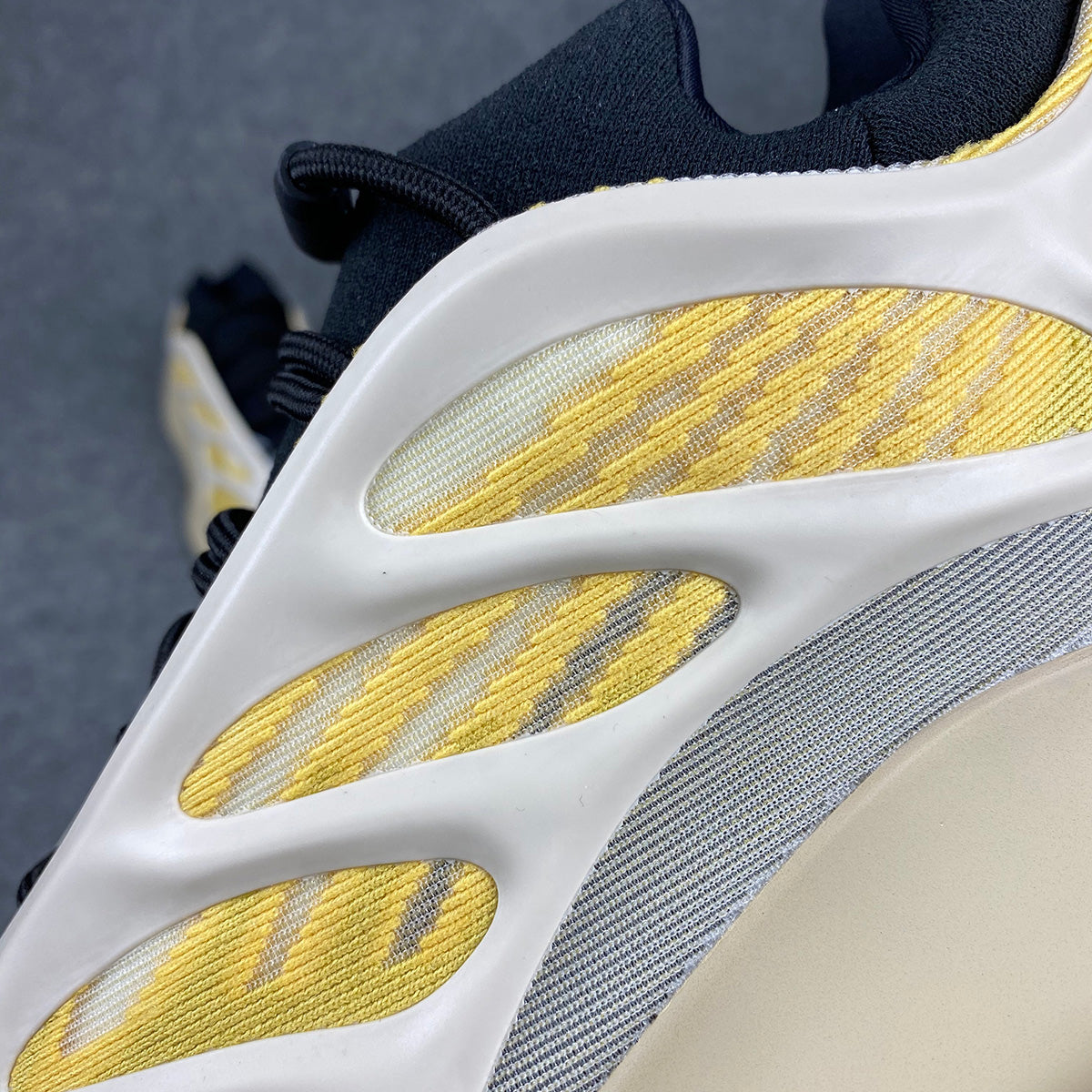 Yeezy 700 V3 Sneakers 'Safflower' - product view 7