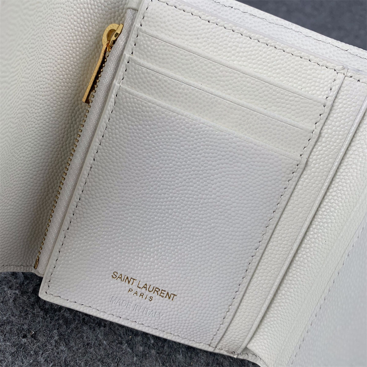 YSL Small Envelope Wallet 'Grain De Poudre Leather' - product view 5