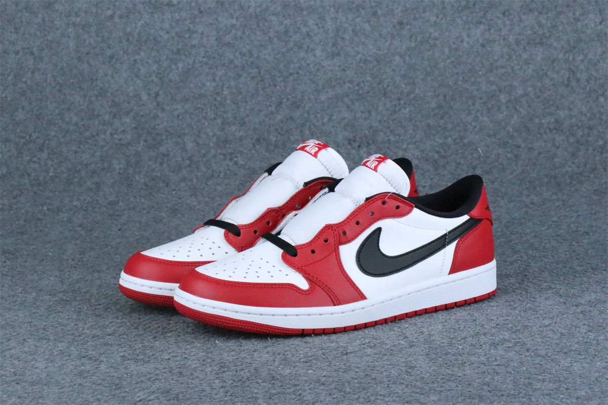 Air Jordan 1 Retro Low OG 'Chicago' 2025 Sneakers - product view 12