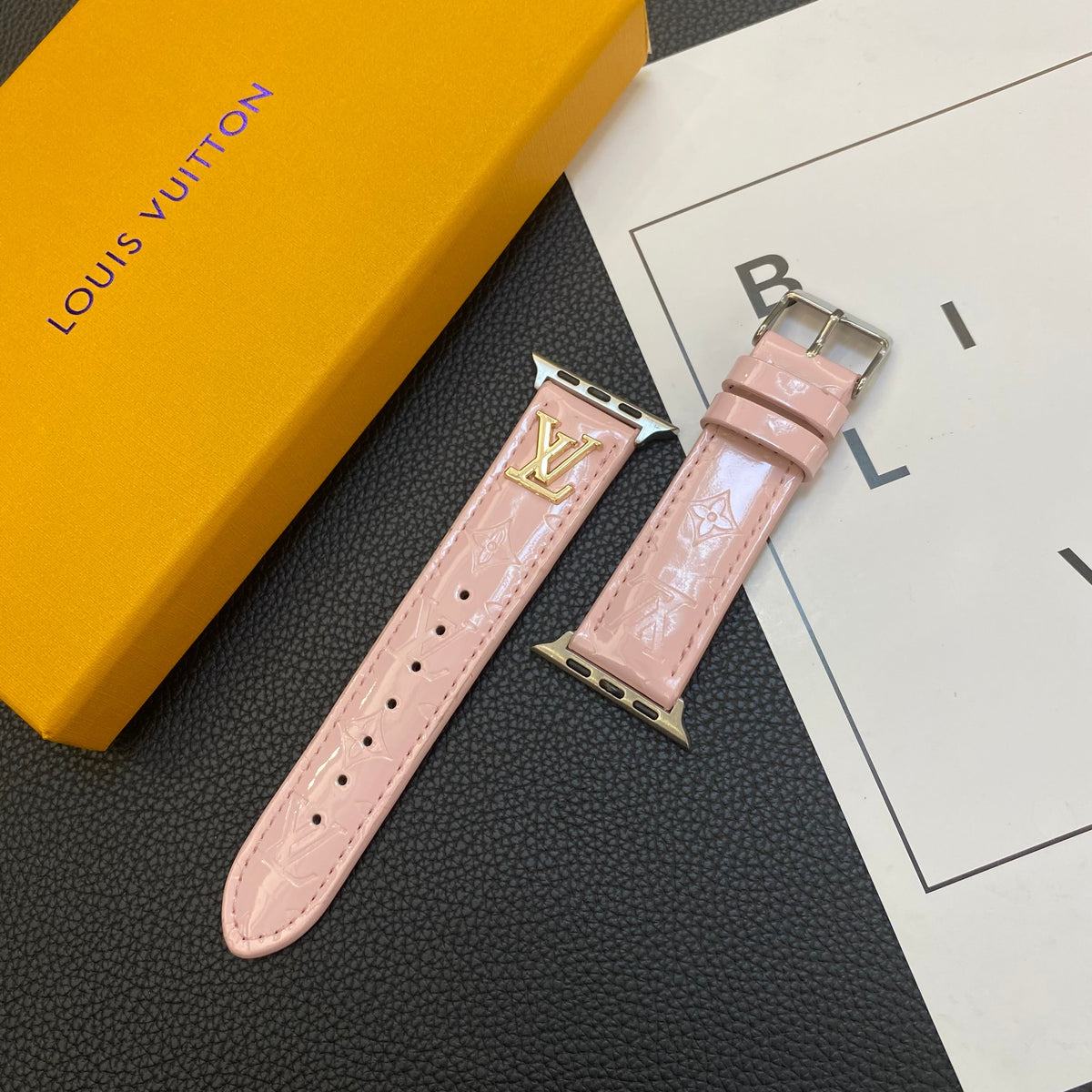 GLOSSY LEATHER APPLE WATCH STRAP METAL LOGO - product view 15