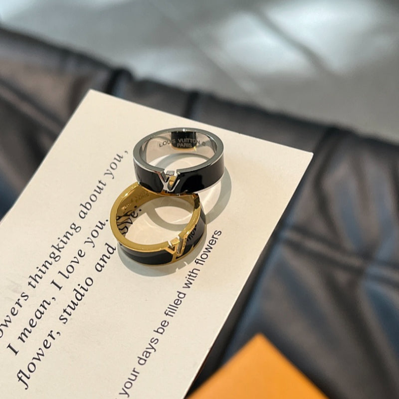 J155  Men's and women's titanium steel ring jewelry