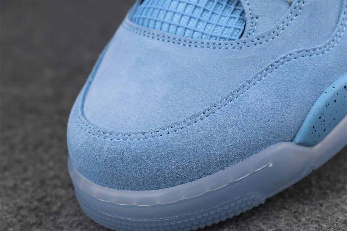 Air Jordan 4 Retro 'UNC Football' PE Sneakers - product view 4