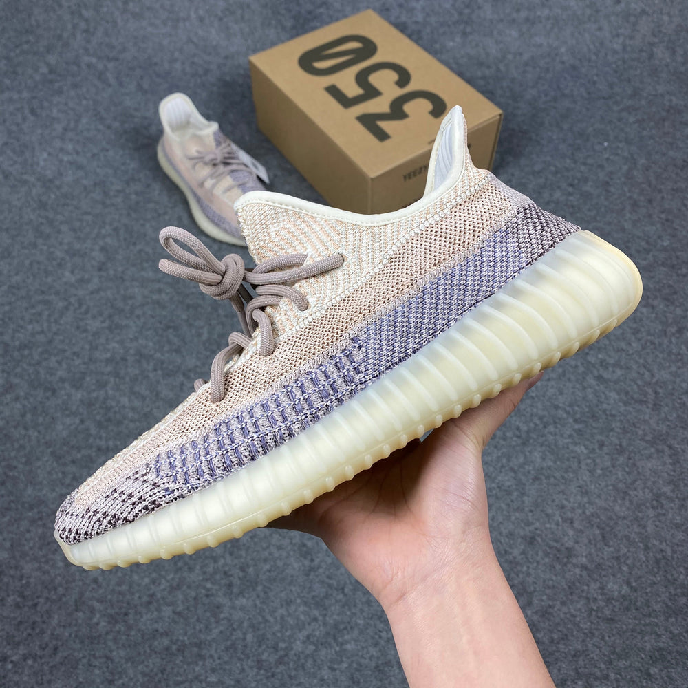 Yeezy Boost 350 V2 Sneakers 'Ash Pearl' - product view 1