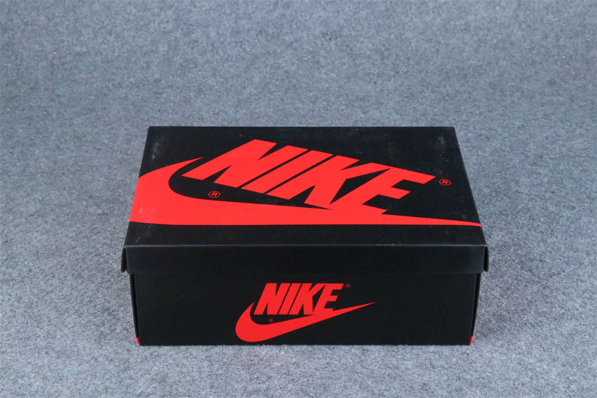 Air Jordan 1 Retro Low OG 'Chicago' 2025 Sneakers - product view 14