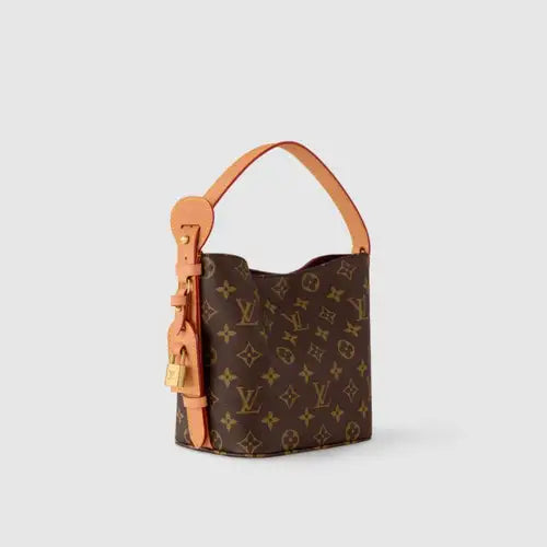 Best-selling Monogram Shoulder Bag - product view 1