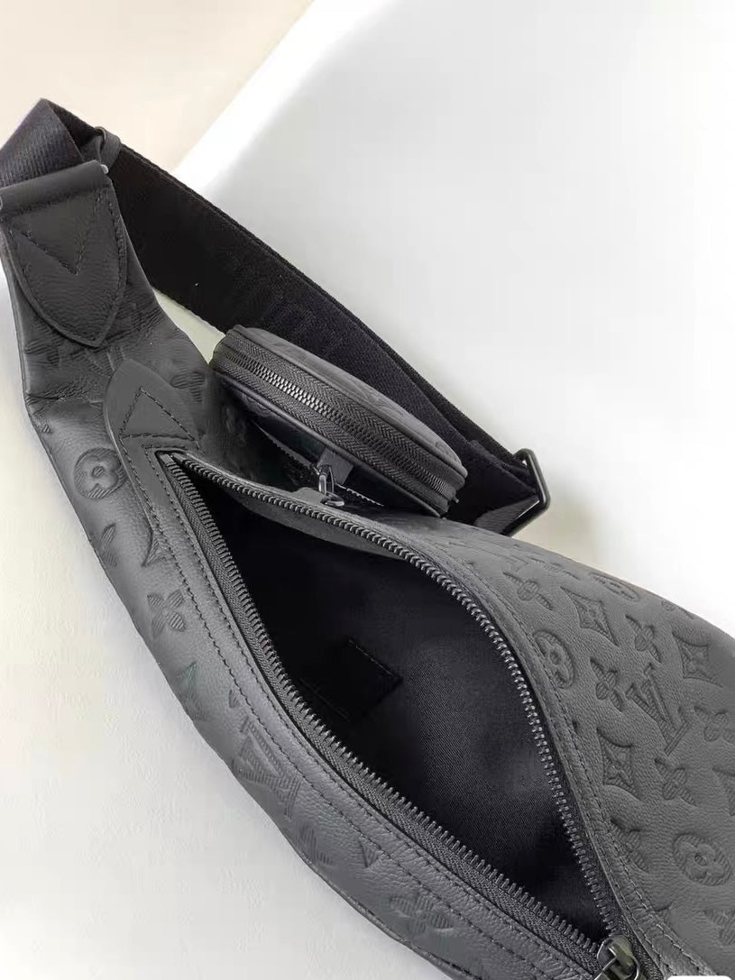 Minimalist Detachable Pouch Crossbody Chest Bag - product view 5