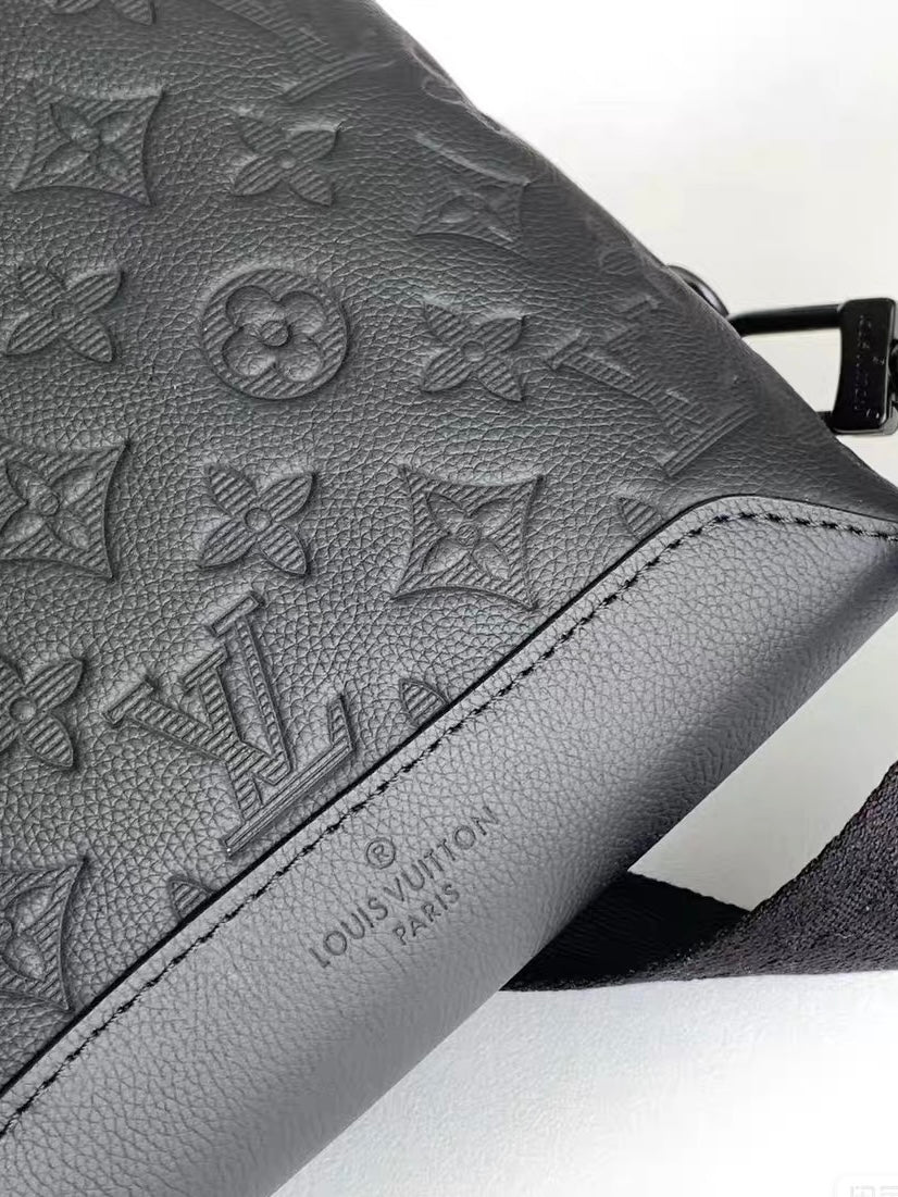 Minimalist Detachable Pouch Crossbody Chest Bag - product view 7